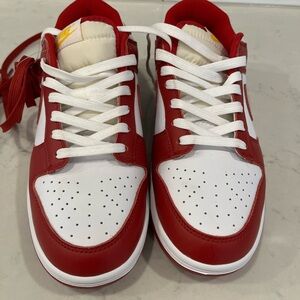 Nike Men's Red and White Sneakers